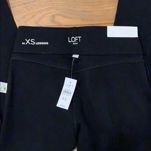 Very slim Ann Taylor loft factory leggings